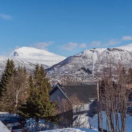 Arctic Homes - Arctic View Apartman